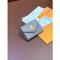 루이비통 여자 반지갑 M69340