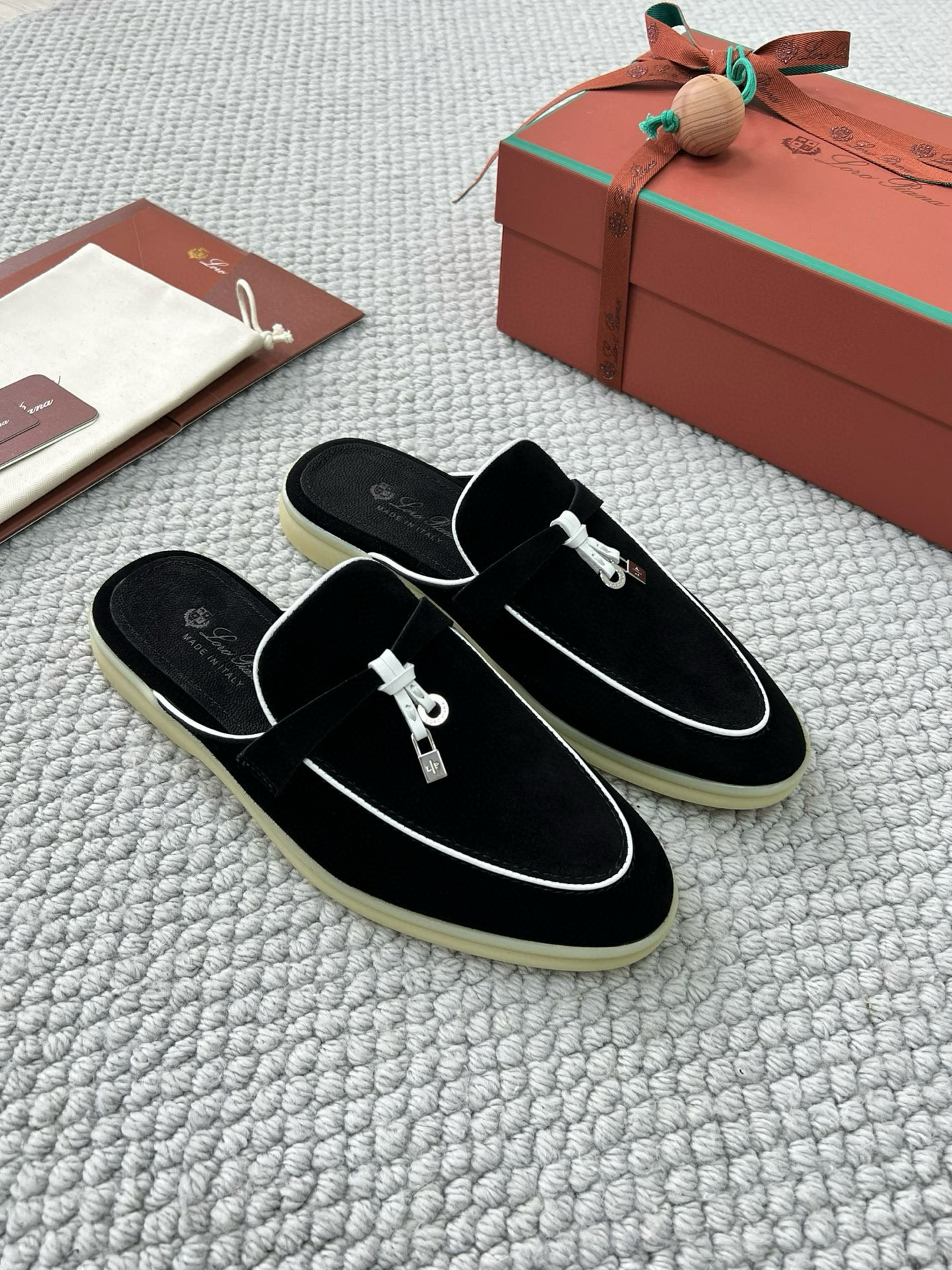 로로피아나 여자 슬리퍼 신발