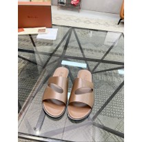 로로피아나 남자 슬리퍼