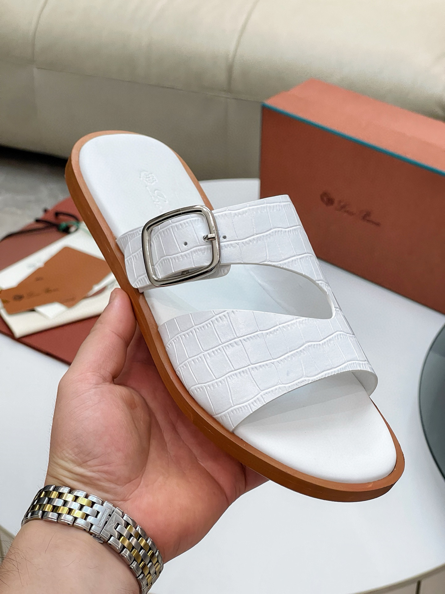 로로피아나 남자 슬리퍼