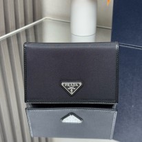 프라다 2MV017 여권지갑