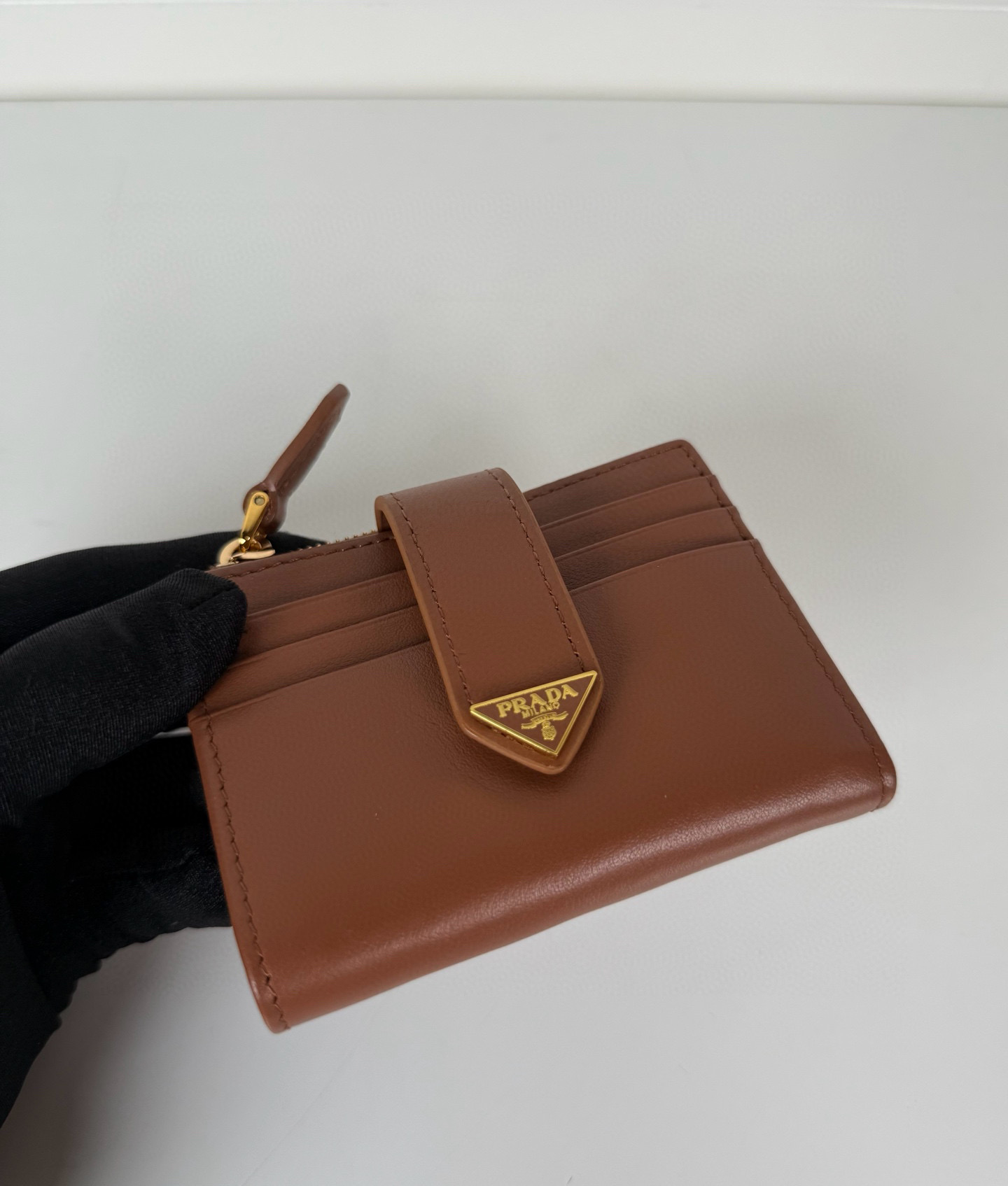 프라다 1ML047 여자 반지갑