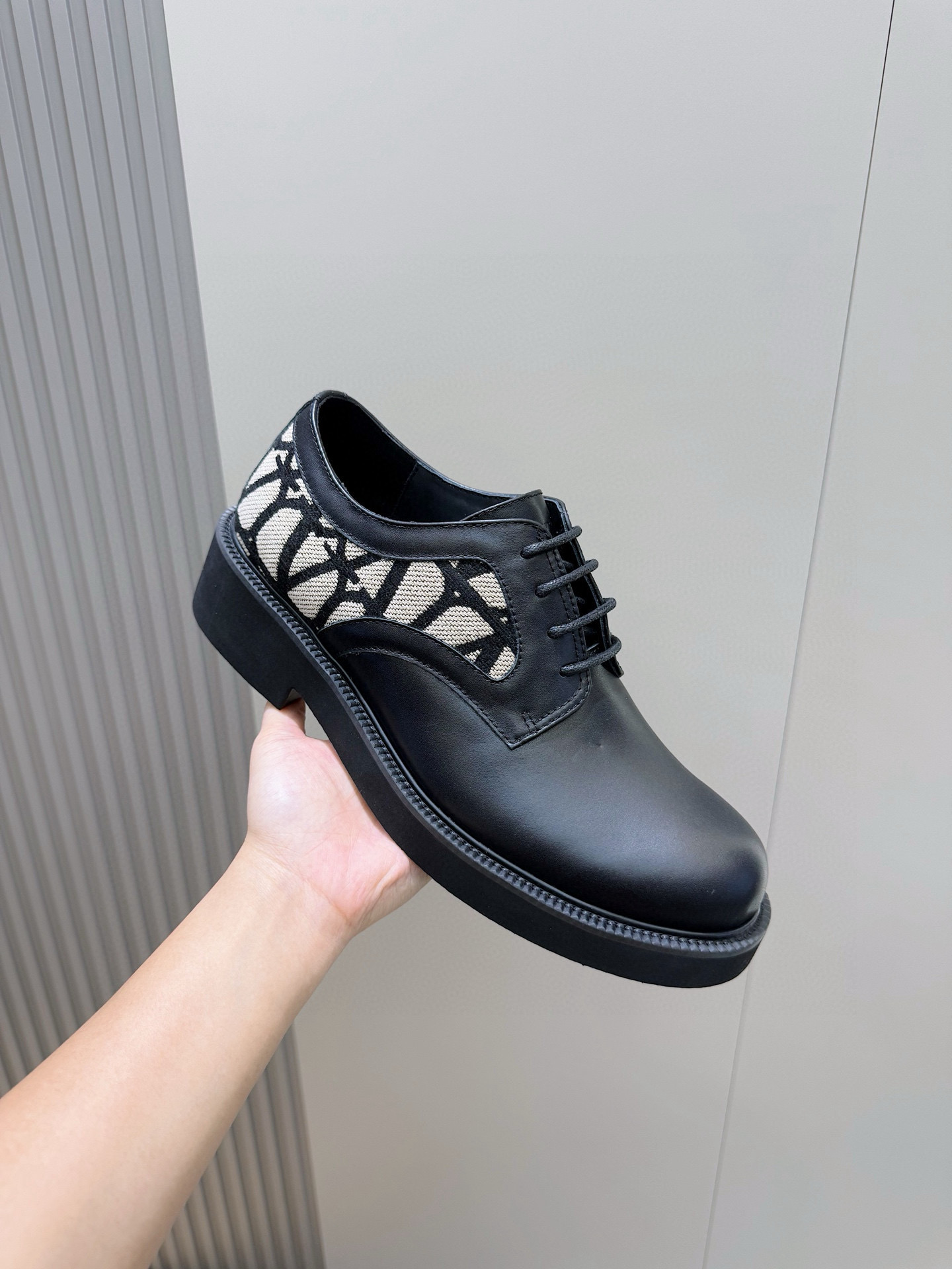 발렌티노 남자 구두