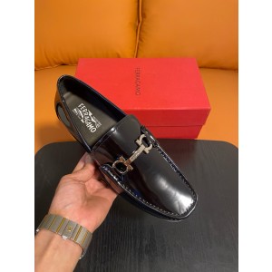 페라가모 남자 구두