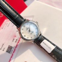 오메가 미러급 여자시계