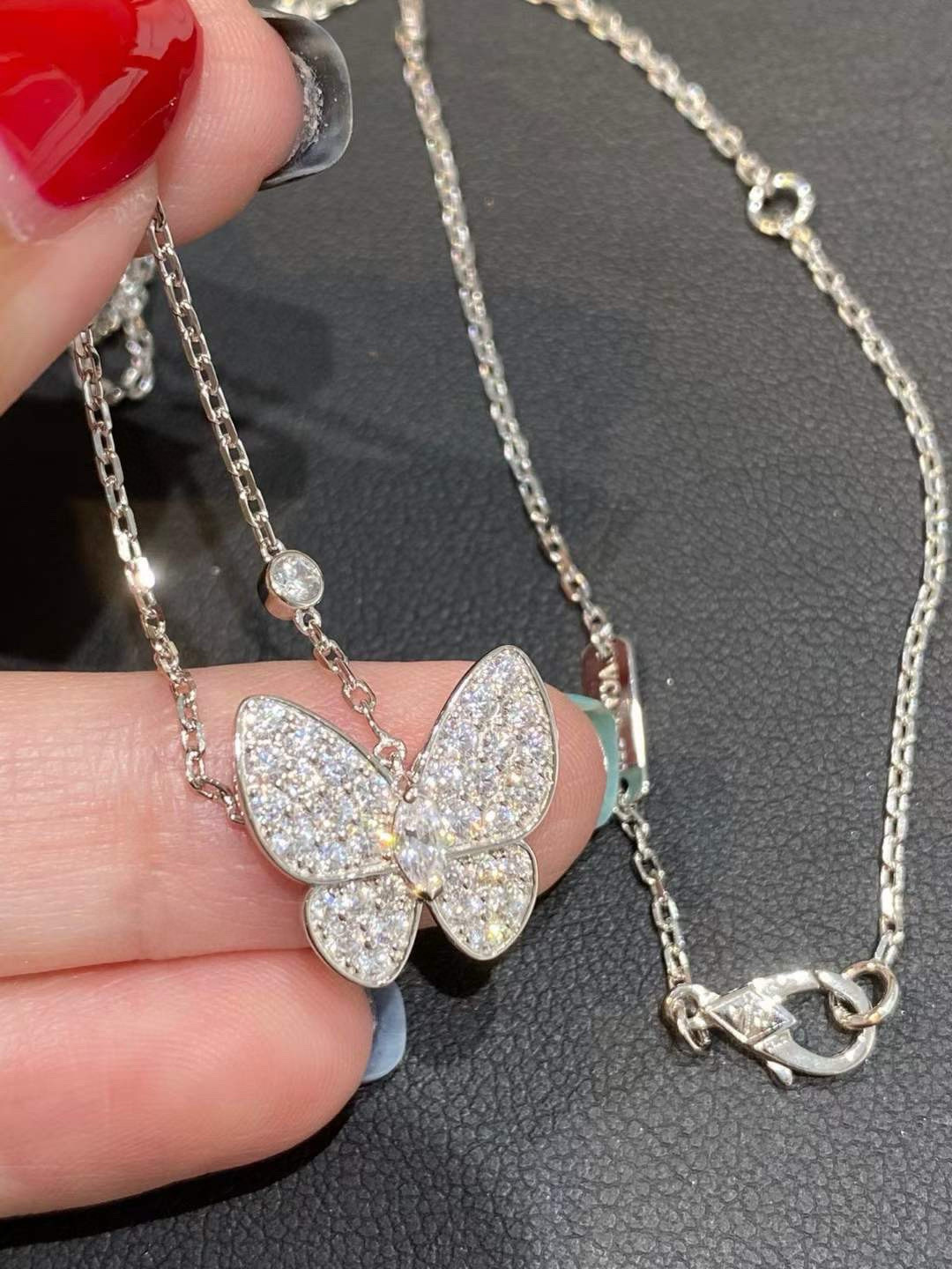 반클리프앤아펠 목걸이