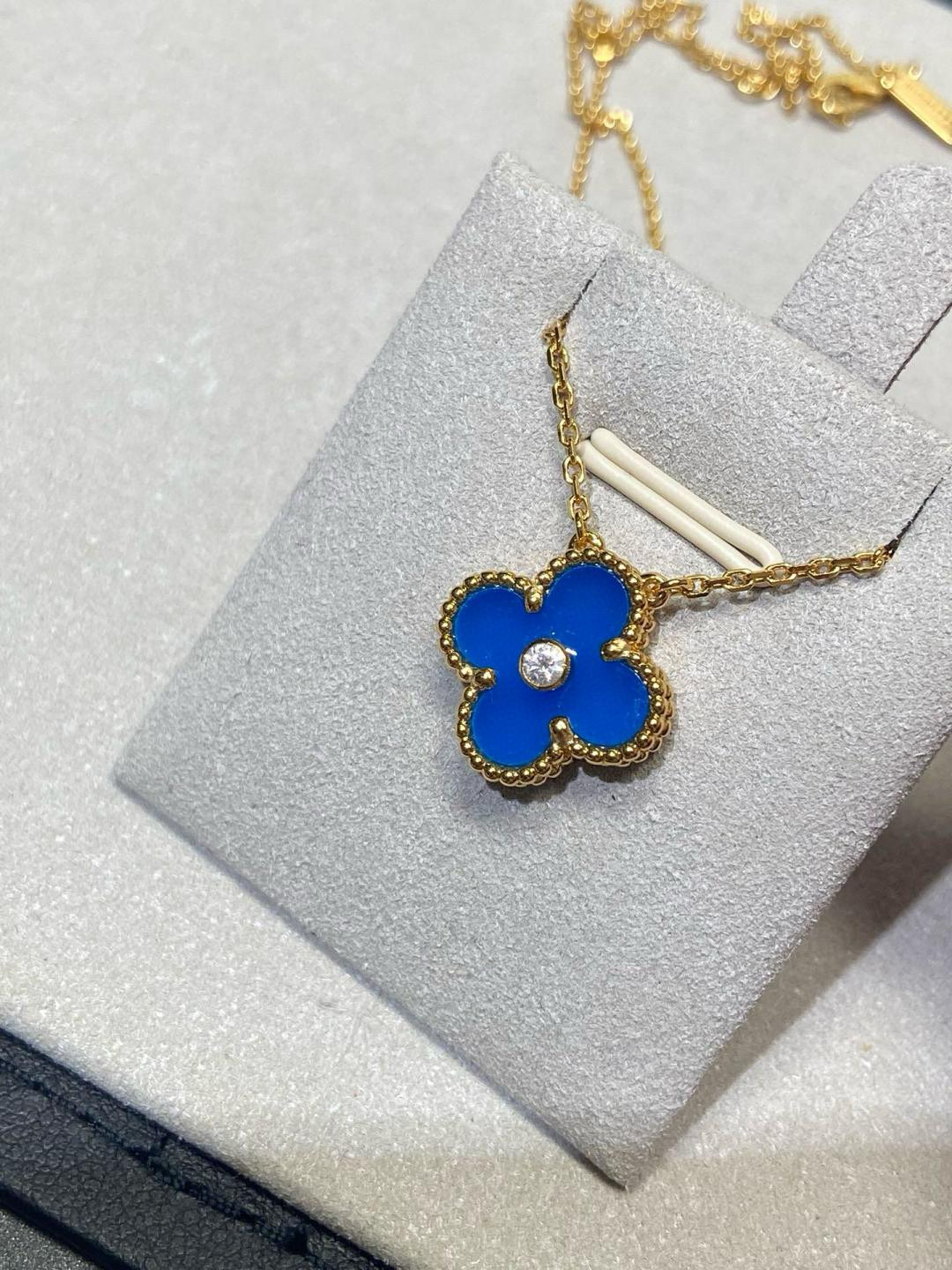 반클리프앤아펠 목걸이