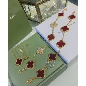 반클리프앤아펠 목걸이