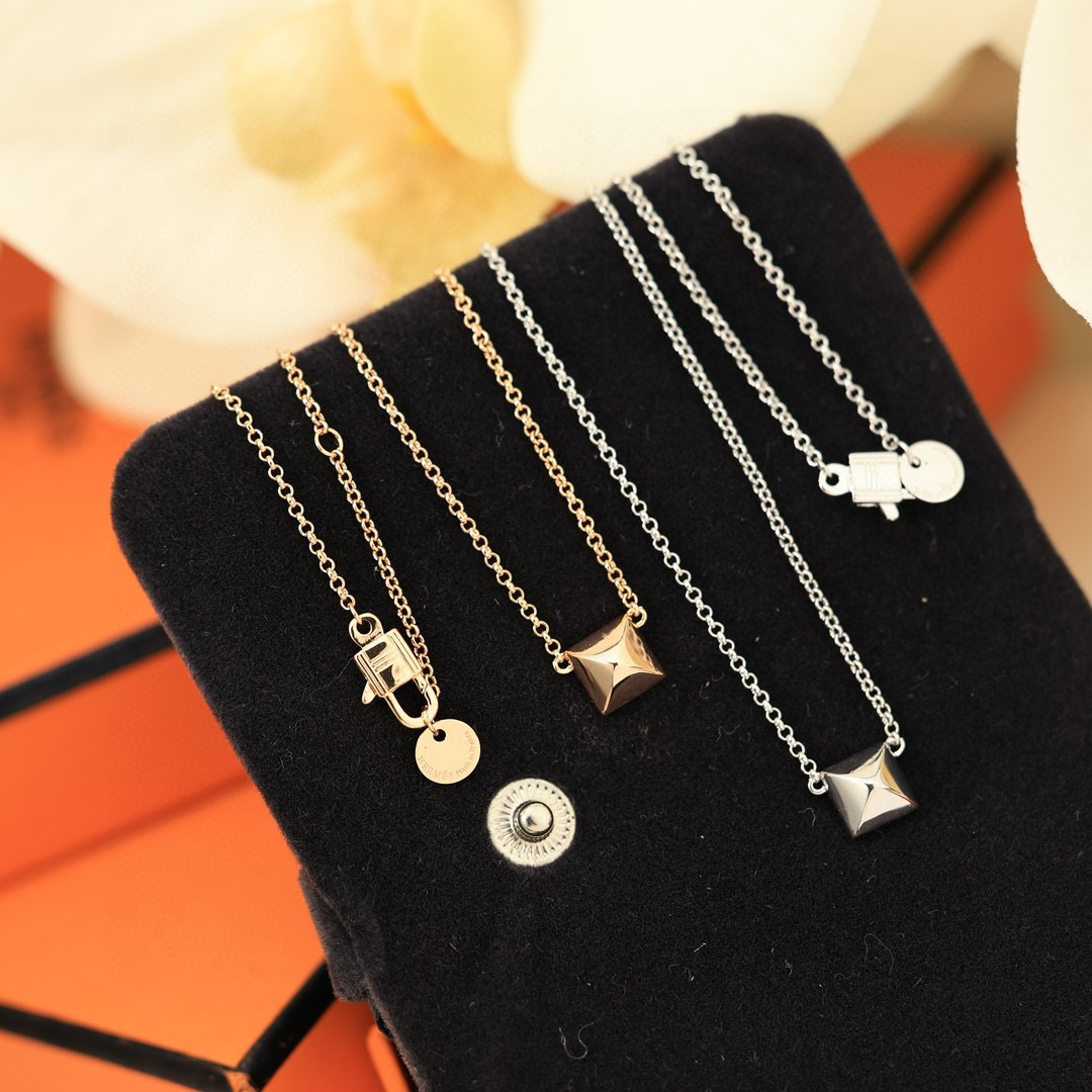 에르메스 목걸이