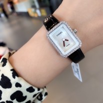 샤넬 A급 여자 시계