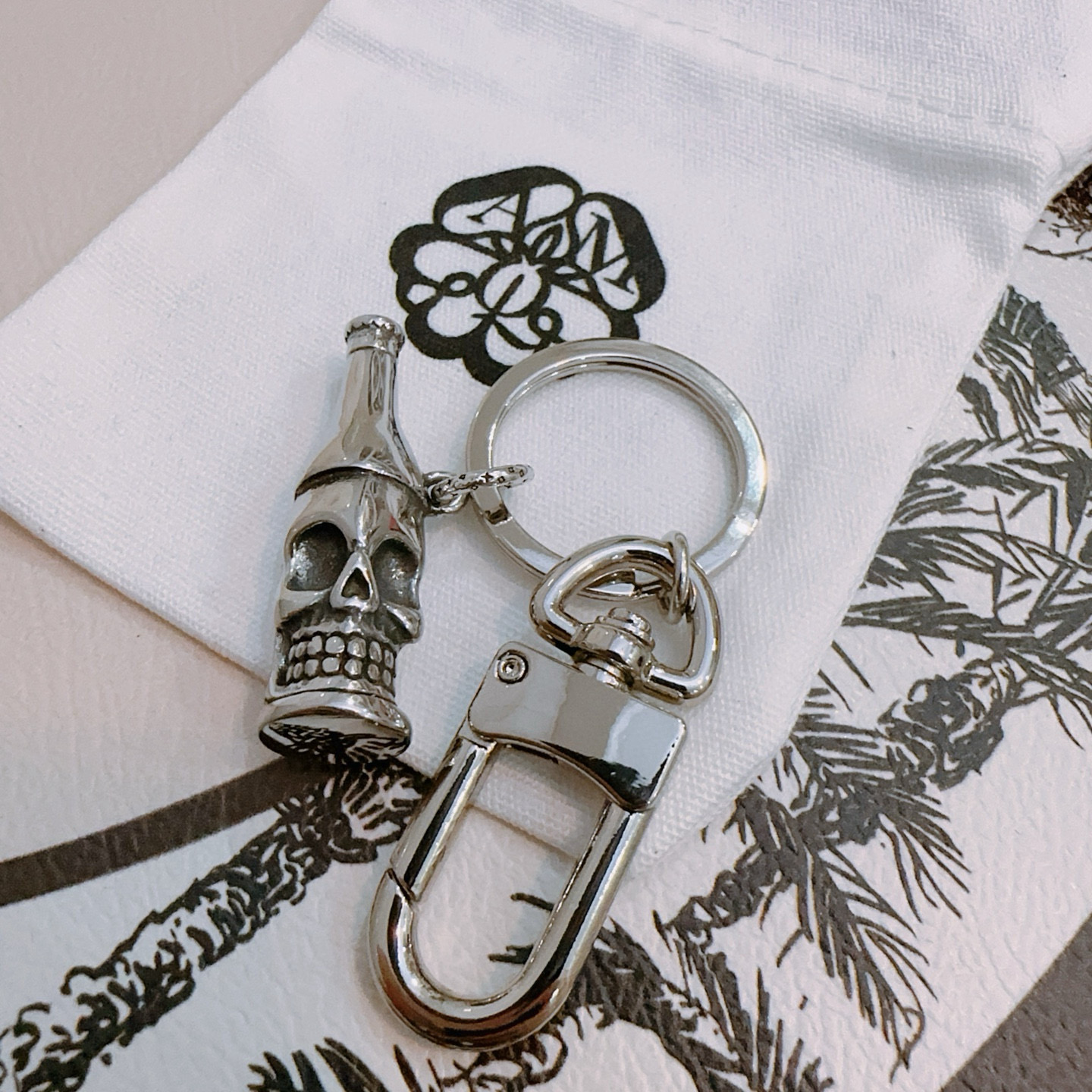 알렉산더 맥퀸 열쇠고리 키링