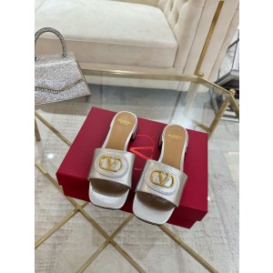 발렌티노 3cm 여자 슬리퍼