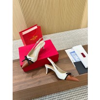 발렌티노 6.5cm,9.5cm 여자 샌들