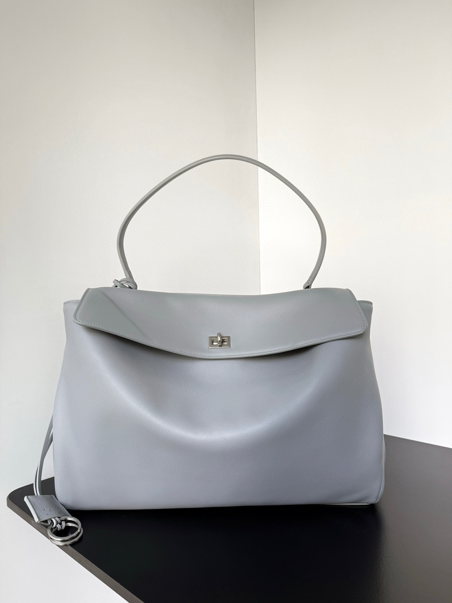 발렌시아가 여자가방