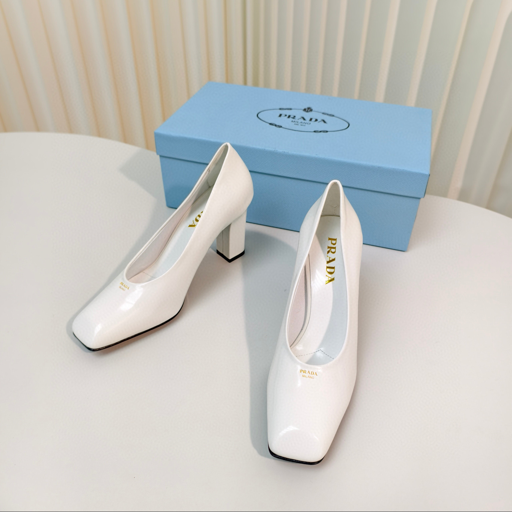 프라다 8.5cm 여자 신발 구두