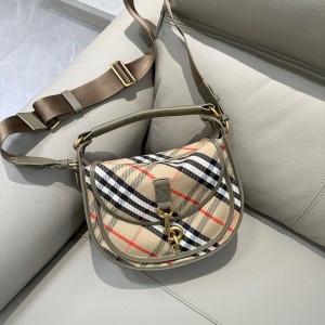 버버리  여자가방