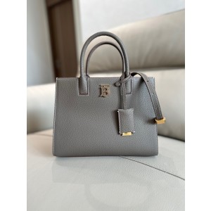 버버리  여자가방