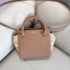 버버리  여자가방