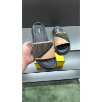 펜디 남자 슬리퍼