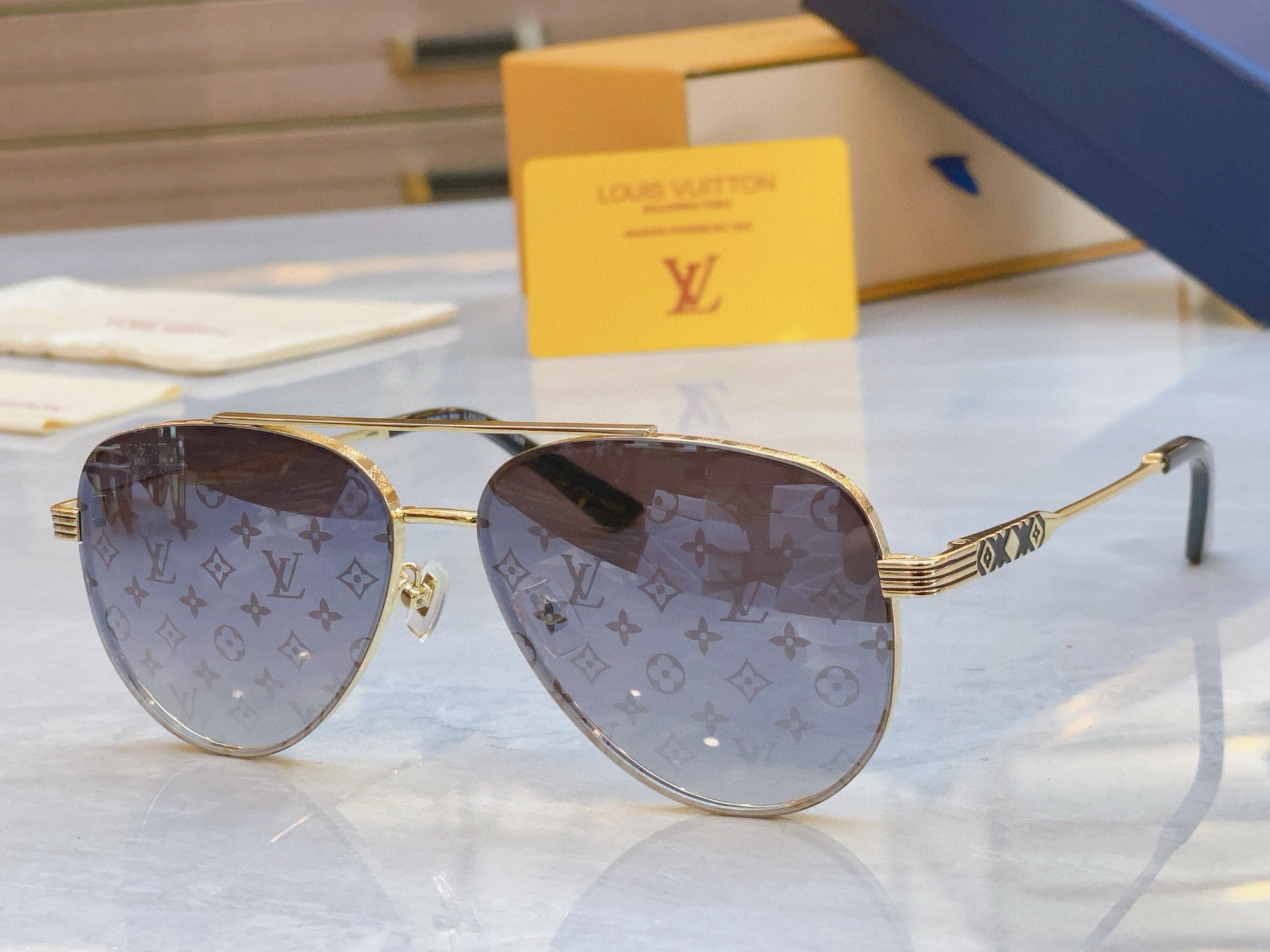 루이비통 9컬러 선글라스