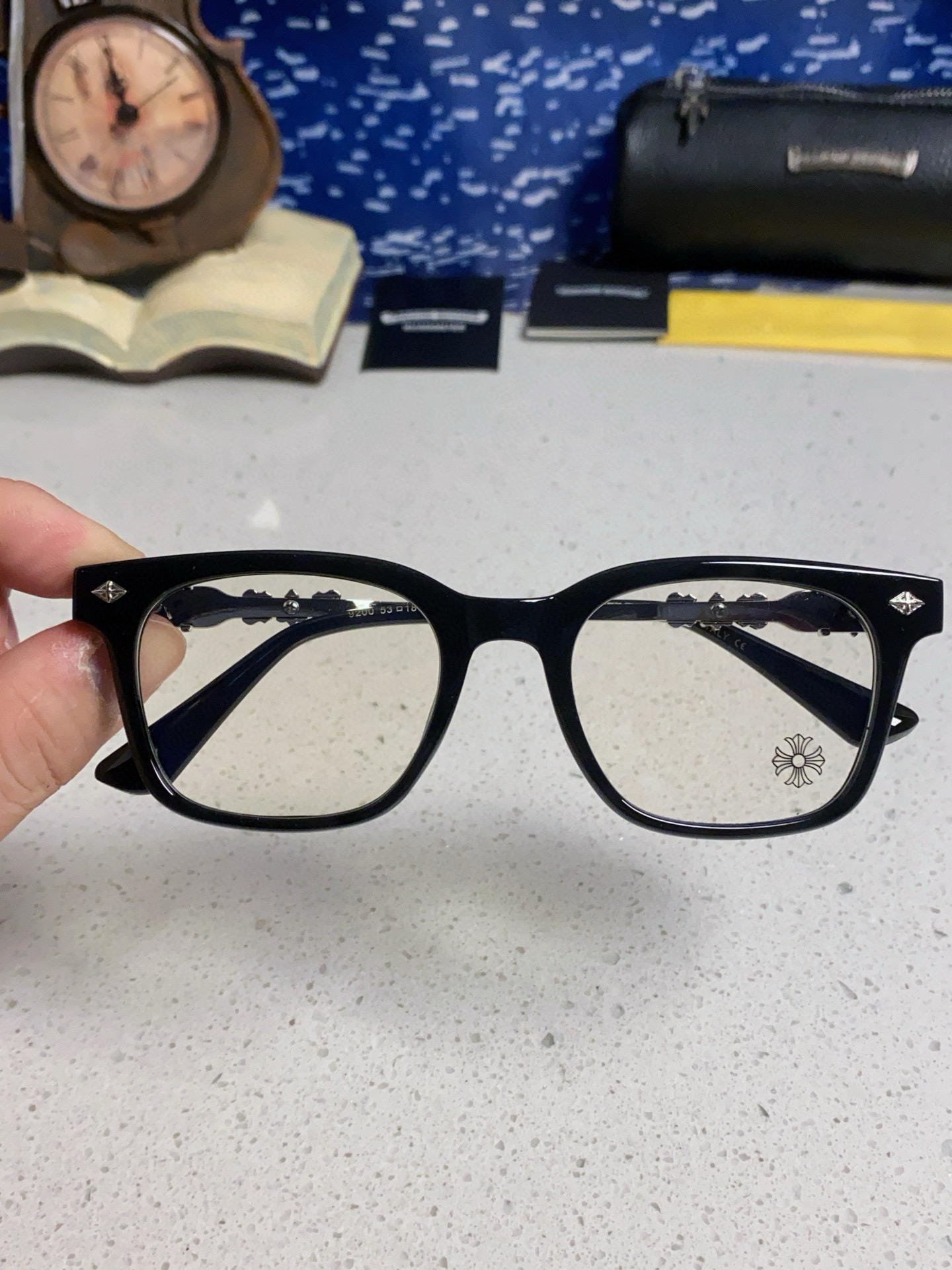 크롬하츠 선글라스