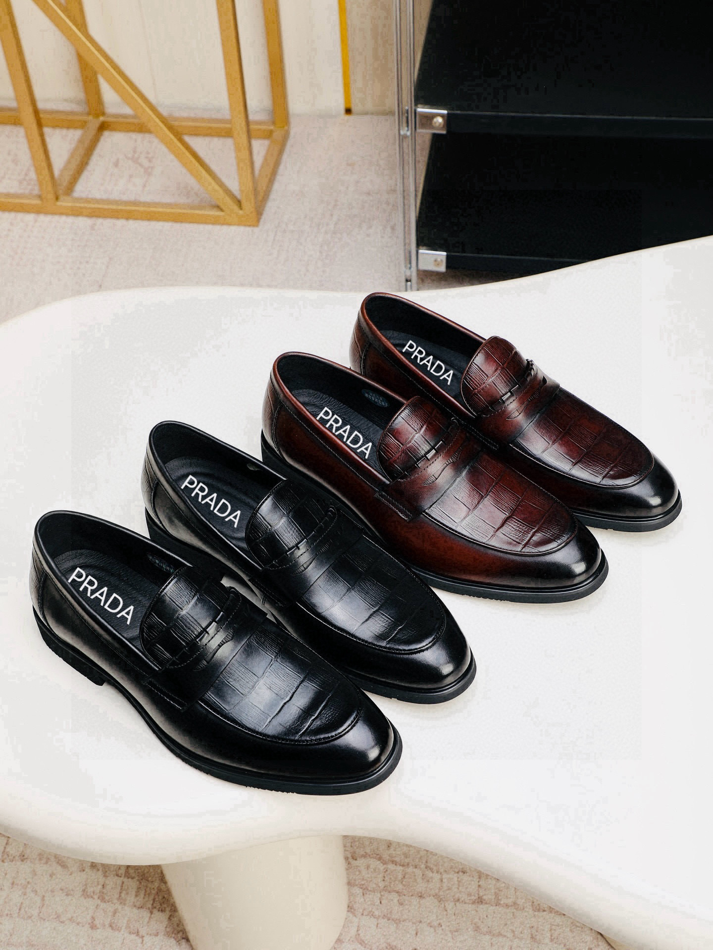 프라다 2컬러 남자 구두