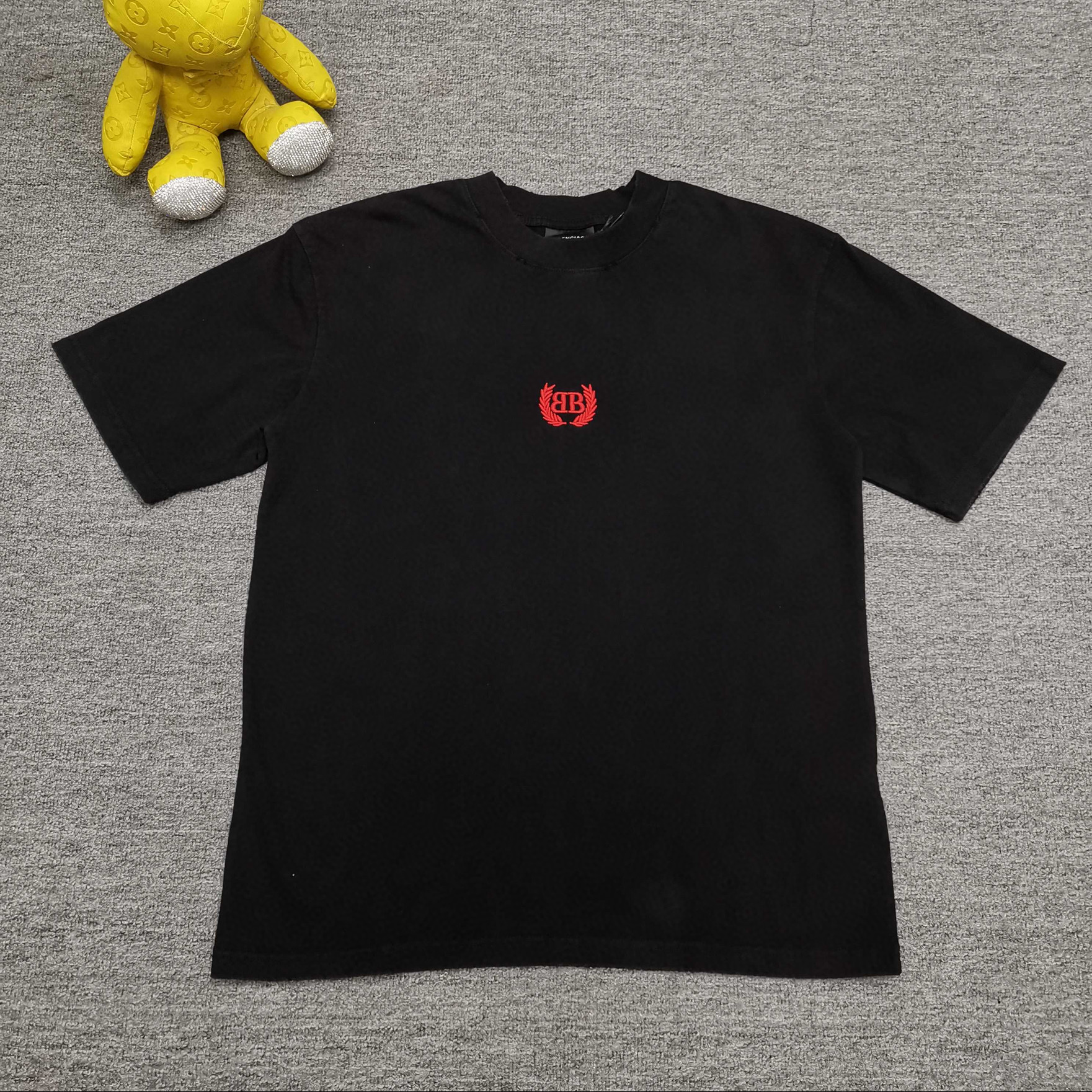 발렌시아가 남녀공용 반팔티