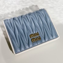 미우미우 5MV204 여자 반지갑