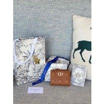 디올 S5173UBHZ_M928 여자 카드지갑 머니클립