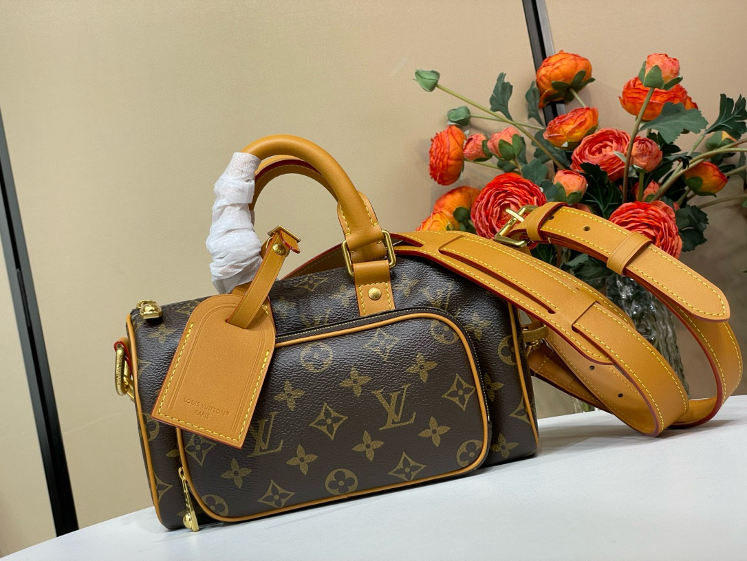 루이비통 M14981여자가방