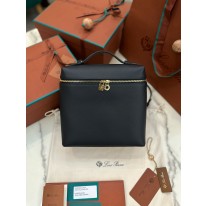 로로피아나 여자가방