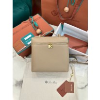 로로피아나 여자가방