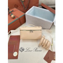 로로피아나 여자가방