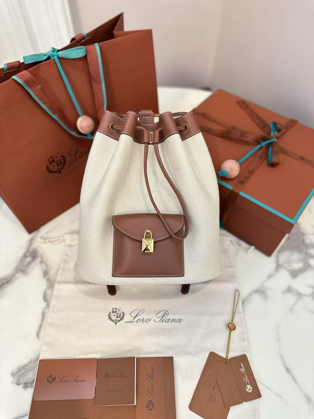 로로피아나 백팩 여자가방