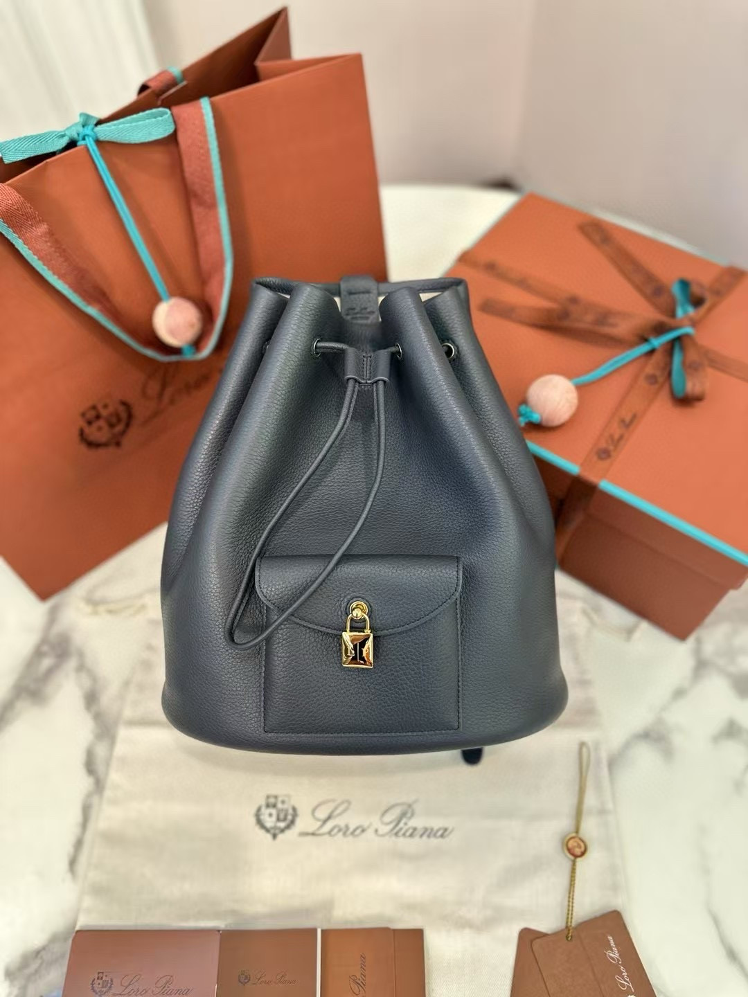 로로피아나 백팩 여자가방