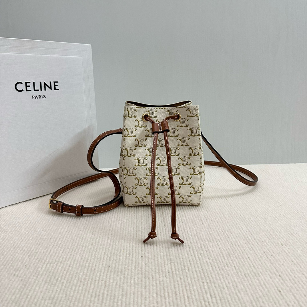 셀린느 10M742 여자가방