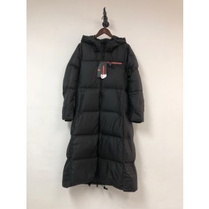 프라다 여자 패딩