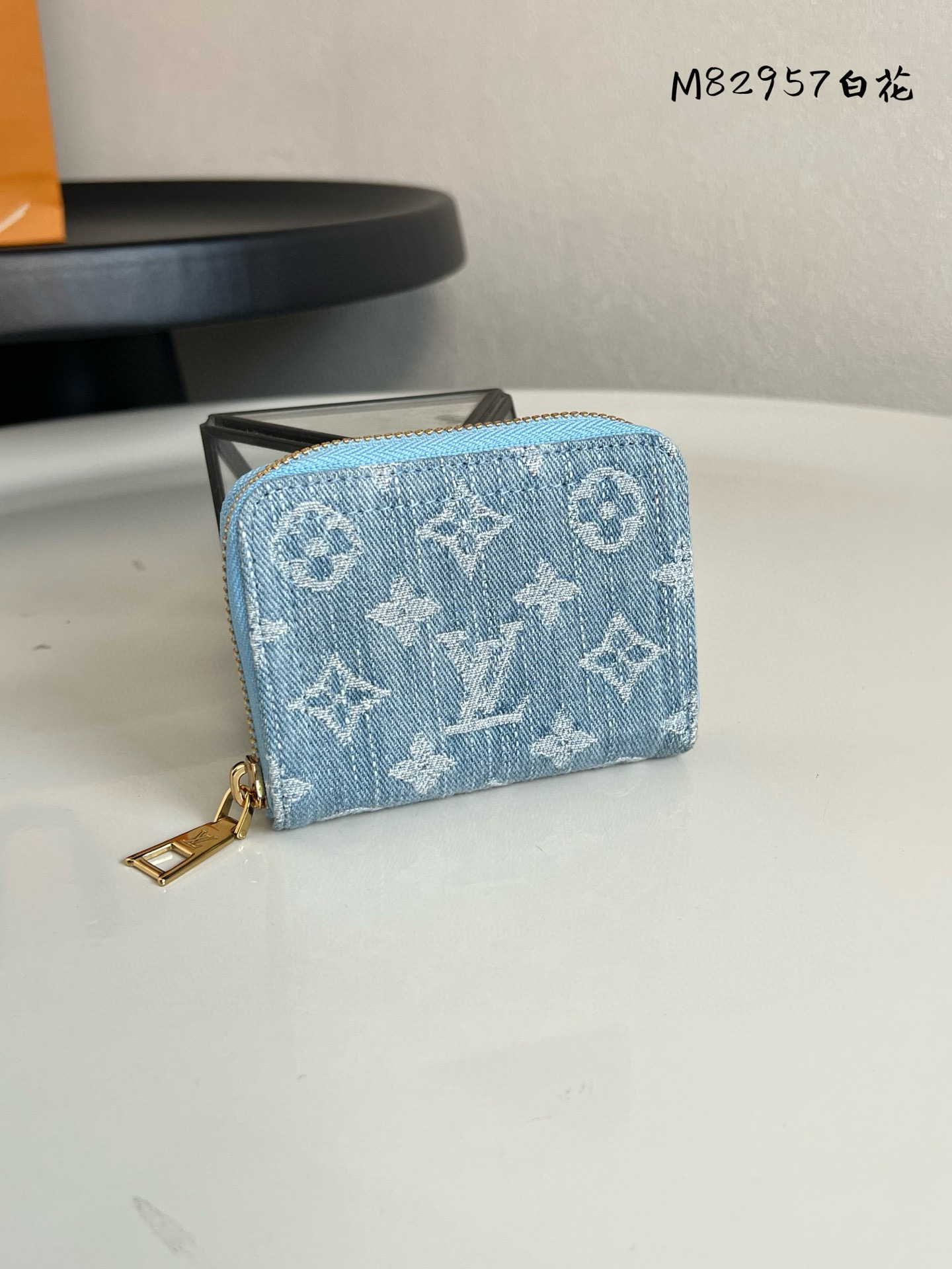 루이비통 M82957 카드지갑 머니클립