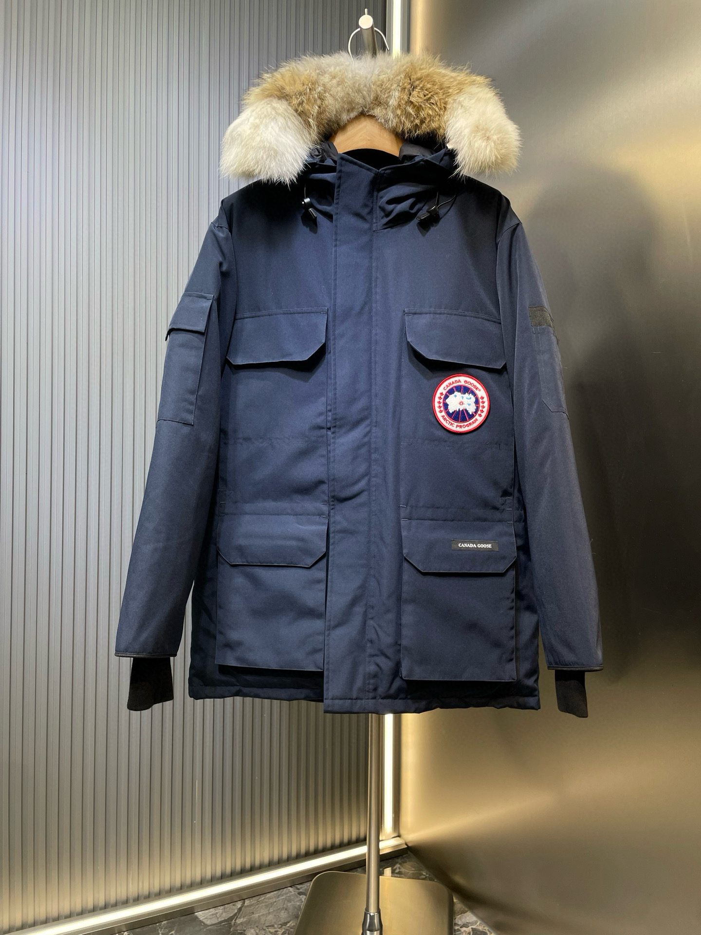 캐나다구스 남녀공용 패딩