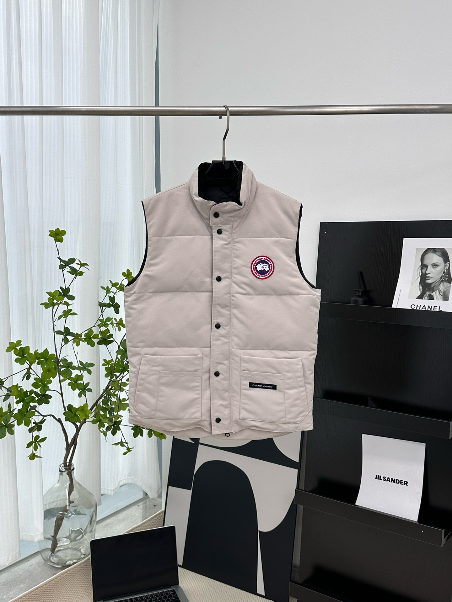 캐나다구스 남녀공용 조끼