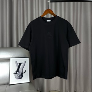 버버리 남자 반팔티