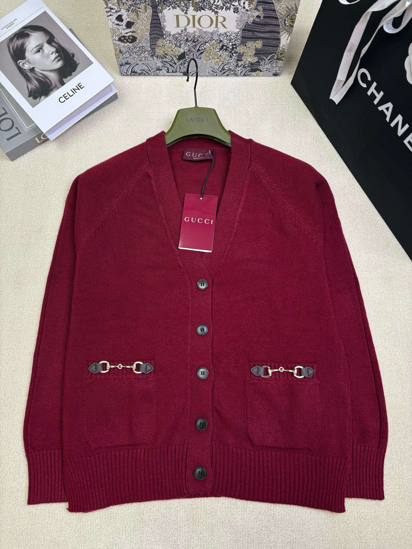 구찌 여자 가디건