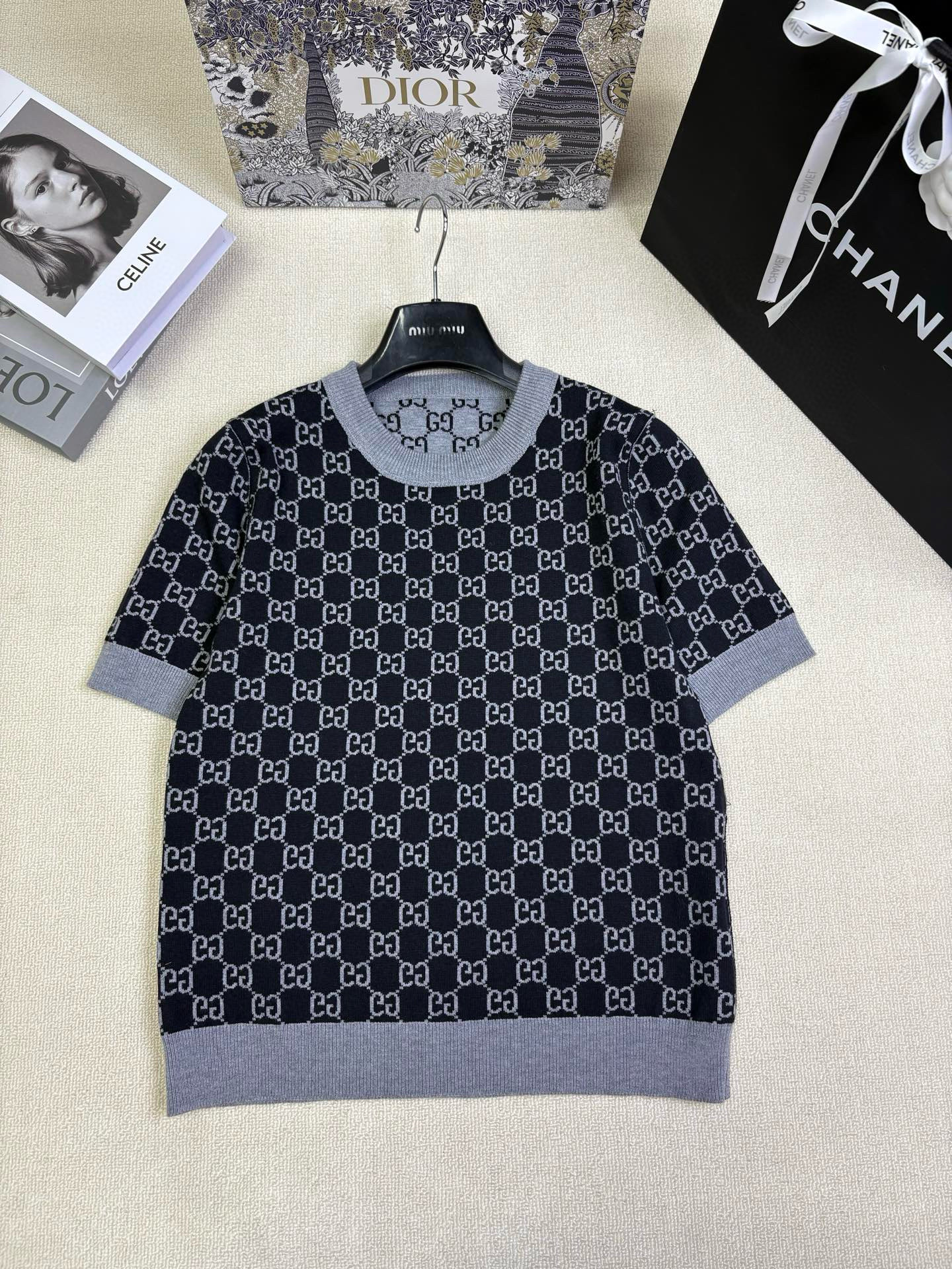 구찌 여자 반팔티