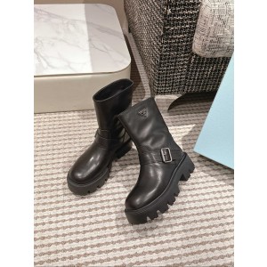 프라다 여자 부츠