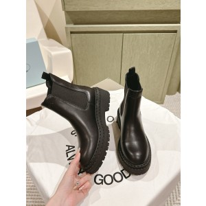 프라다 4CM 여자 부츠