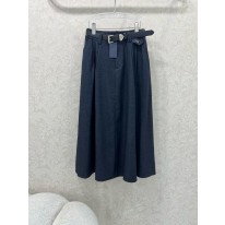 프라다 여자 치마