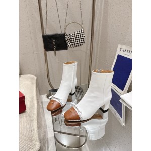 발렌티노 6.5CM 여자 부츠