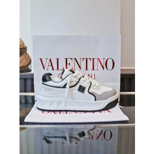 발렌티노 남녀공용 신발 운동화 스니커즈