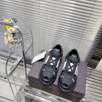 발렌티노 남녀공용 신발 운동화 스니커즈