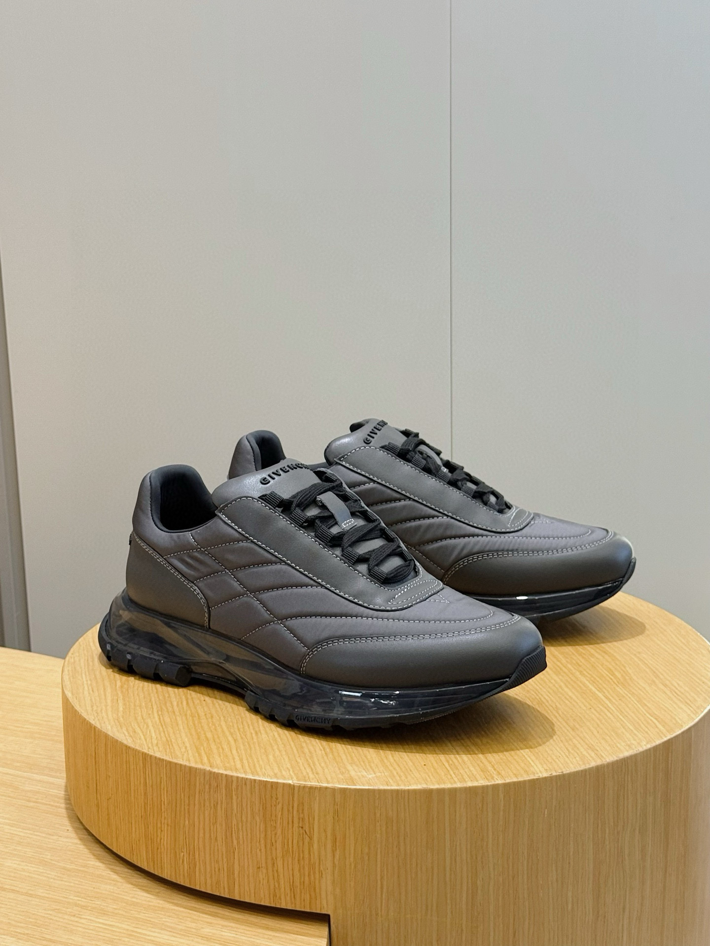 지방시 남자 신발 운동화 스니커즈